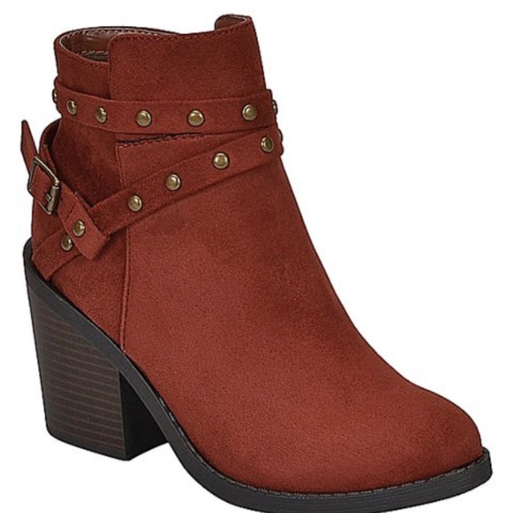 Soda Heeled booties